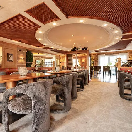 Meiser Hotel 4*